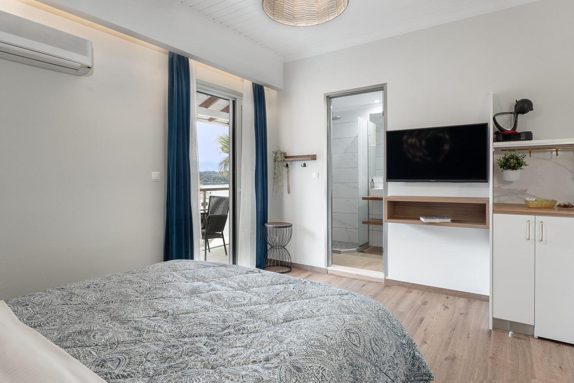 Captain'S Seafront Apartments Nydri  Exterior foto